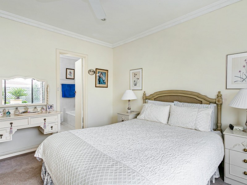 1/13 Cocos Grove, West Lakes SA 5021