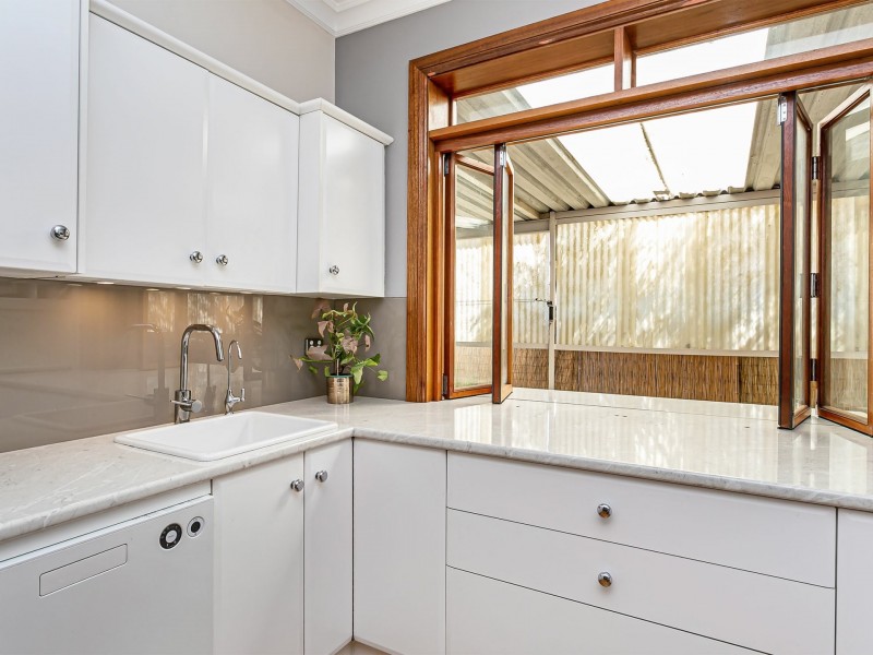 13 Carter Place, Seaton SA 5023