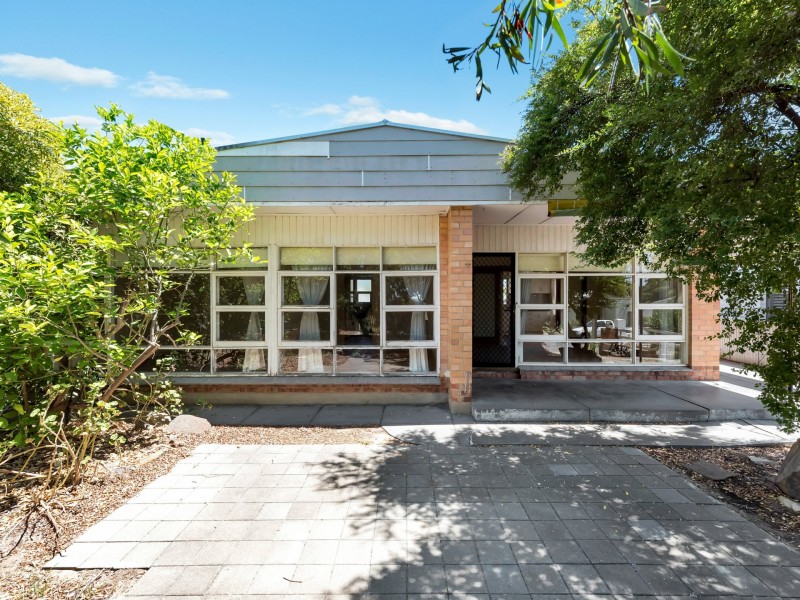 47 Swan Street, Grange SA 5022