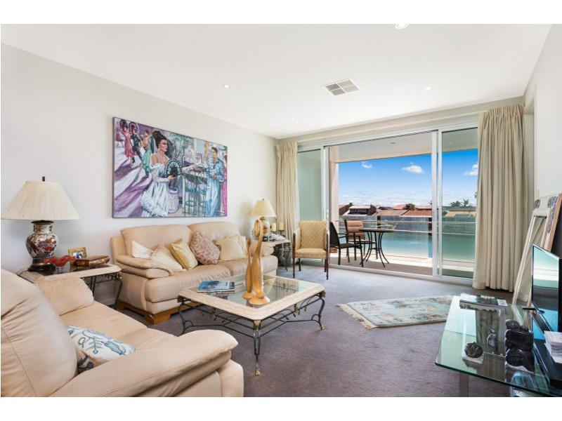 6/155 Brebner Drive, West Lakes SA 5021