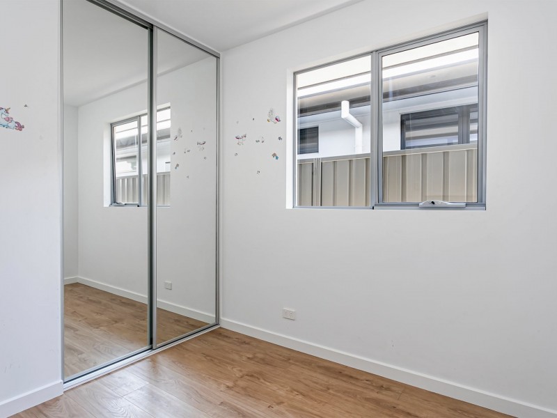 128 Lochside Drive, West Lakes SA 5021