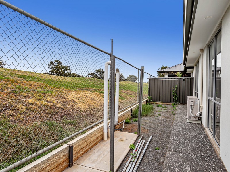 128 Lochside Drive, West Lakes SA 5021