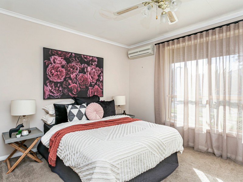 2a Martins Road, Seaton SA 5023