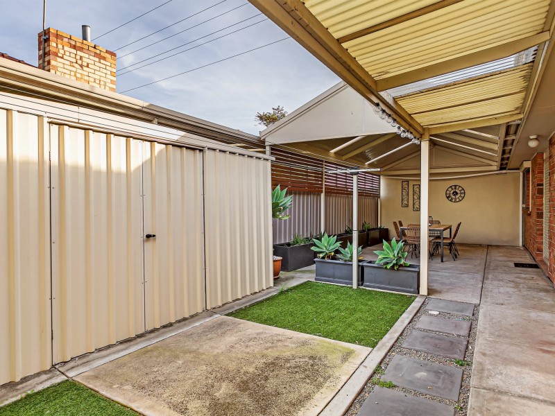 2a Martins Road, Seaton SA 5023