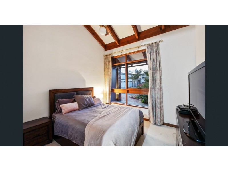 13 Antigua Grove, West Lakes SA 5021