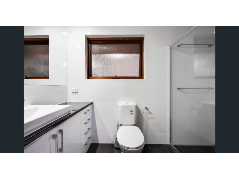 13 Antigua Grove, West Lakes SA 5021