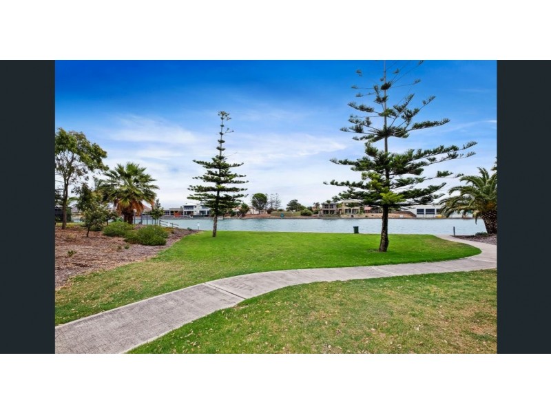 13 Antigua Grove, West Lakes SA 5021