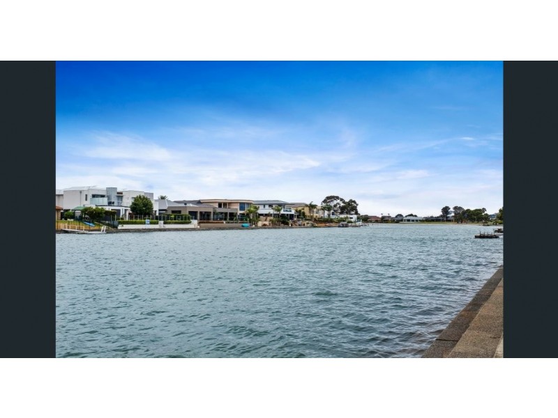 13 Antigua Grove, West Lakes SA 5021