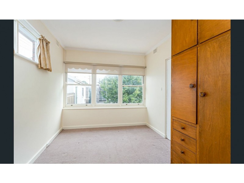 16 Shirley Avenue, Woodville West SA 5011