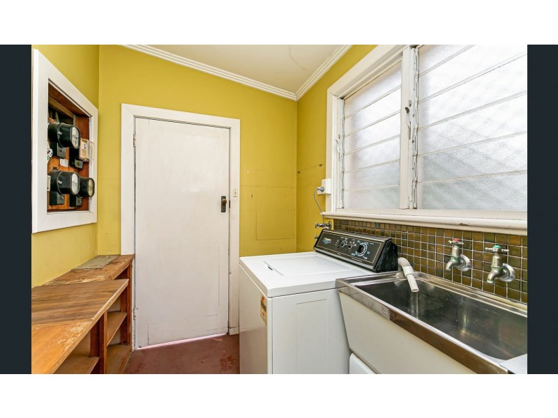 16 Shirley Avenue, Woodville West SA 5011