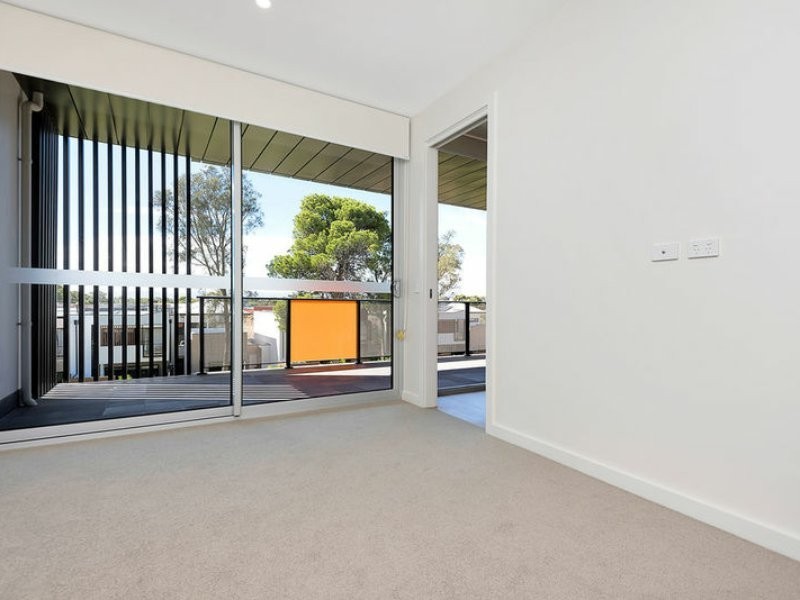 202/2 The Pinery, West Lakes SA 5021