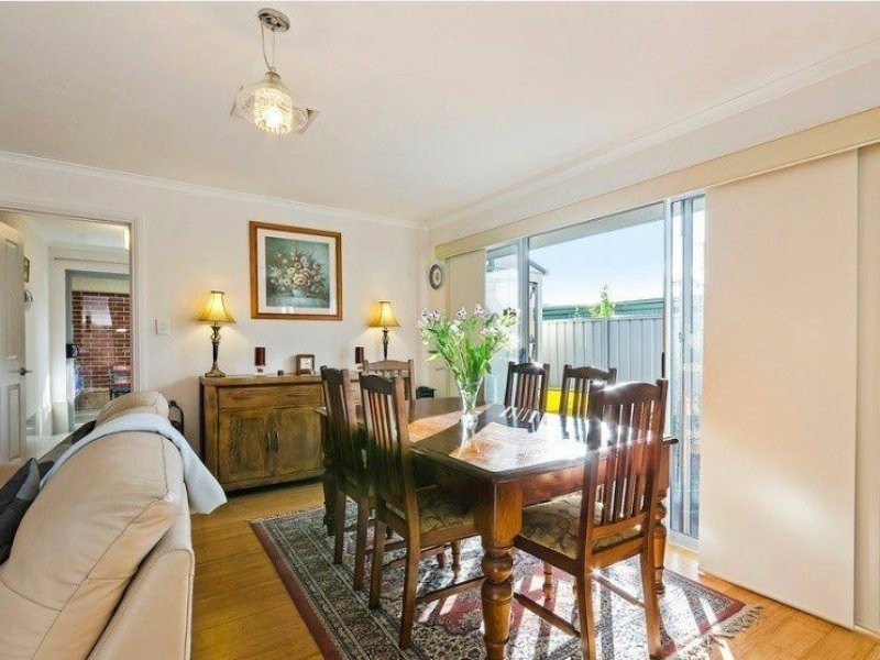 3/40a Golfers Avenue, Seaton SA 5023