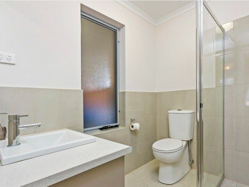 3/40a Golfers Avenue, Seaton SA 5023