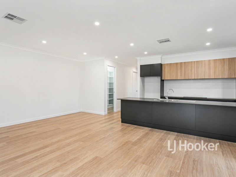 9a Henderson Street, Henley Beach SA 5022