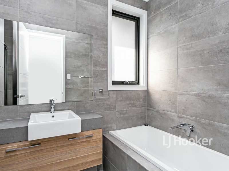 9a Henderson Street, Henley Beach SA 5022