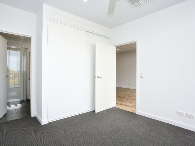 403/2 Troubridge Drive, West Lakes SA 5021