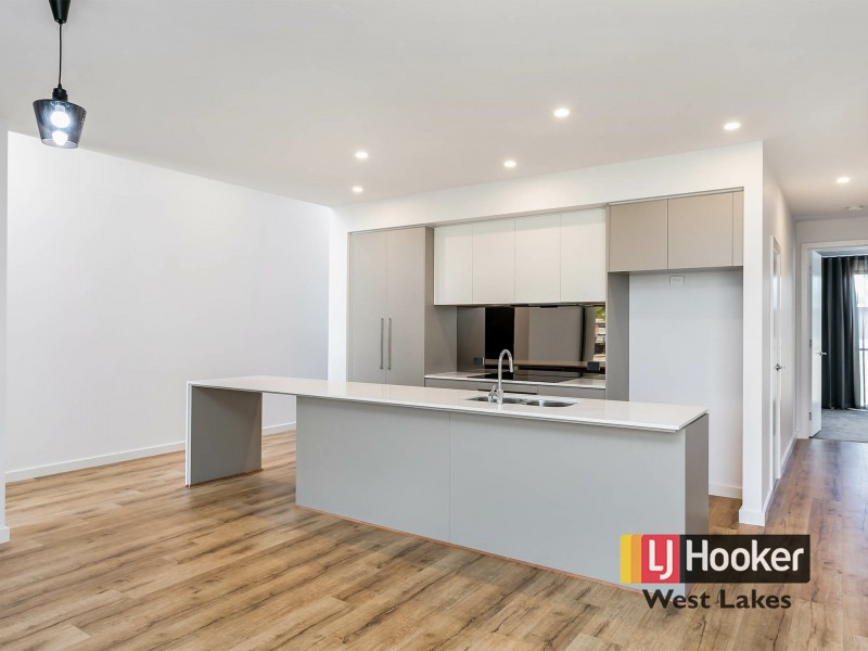 59 Troubridge Drive, West Lakes SA 5021