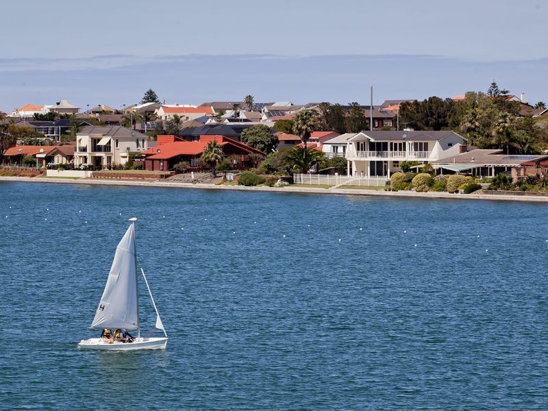 16/24 Martin Court, West Lakes SA 5021