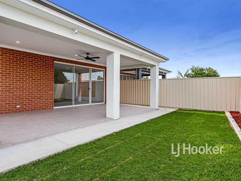 32a Rosalie Tce, Parafield Gardens SA 5107