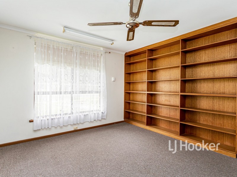 25 Camelot Drive, Paralowie SA 5108