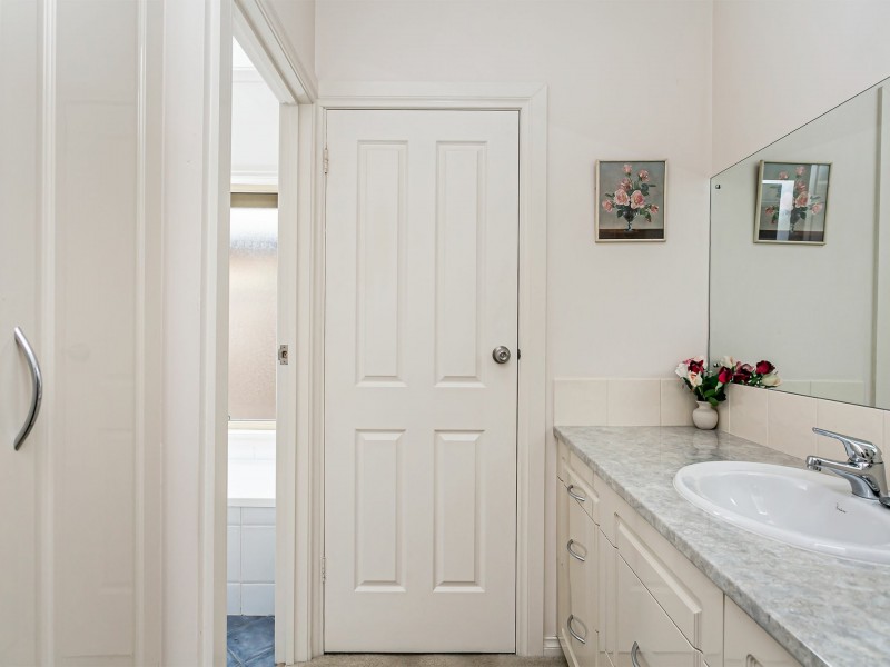 11 Knapman Crescent, Port Adelaide SA 5015