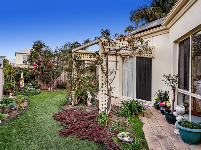 11 Knapman Crescent, Port Adelaide SA 5015