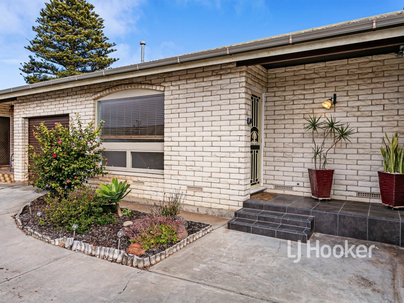 1/4 Recreation Parade, Semaphore Park SA 5019