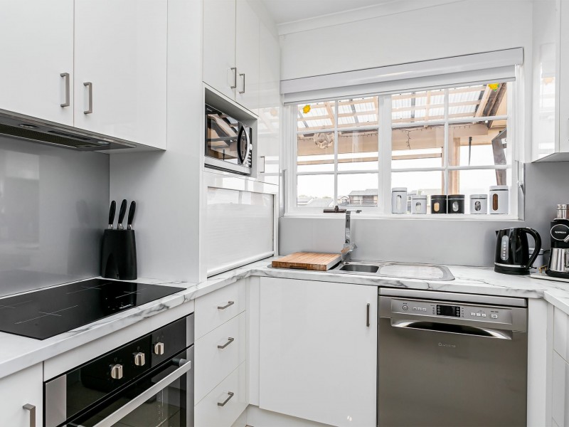 4/5 Redsails Court, West Lakes Shore SA 5020