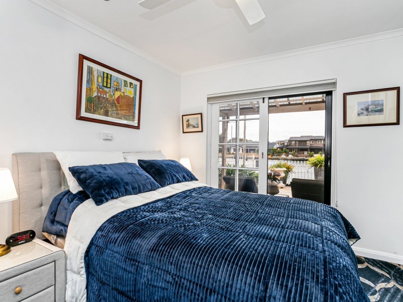 4/5 Redsails Court, West Lakes Shore SA 5020