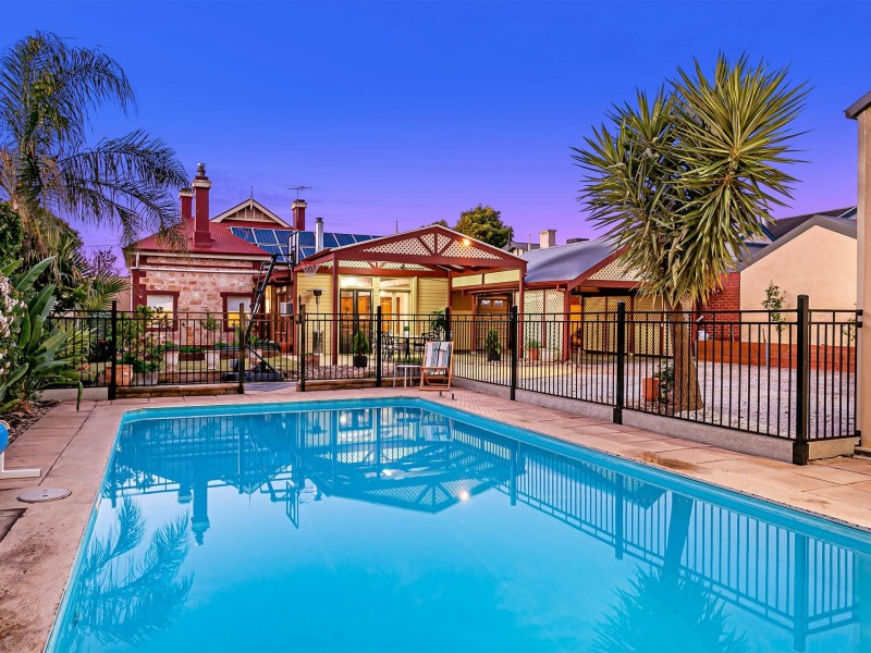 27 Daphne Street, Prospect SA 5082