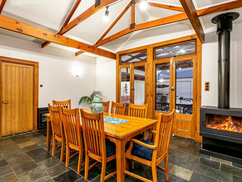 27 Daphne Street, Prospect SA 5082