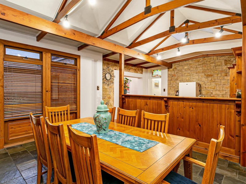 27 Daphne Street, Prospect SA 5082