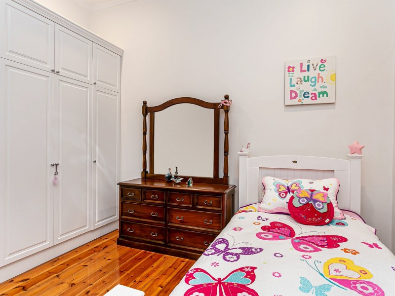 27 Daphne Street, Prospect SA 5082