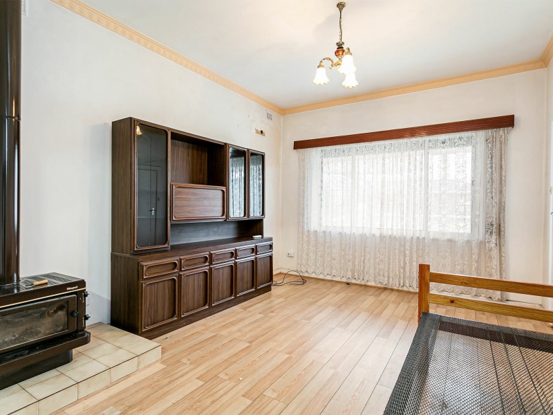 6 Seaton Terrace, Seaton SA 5023