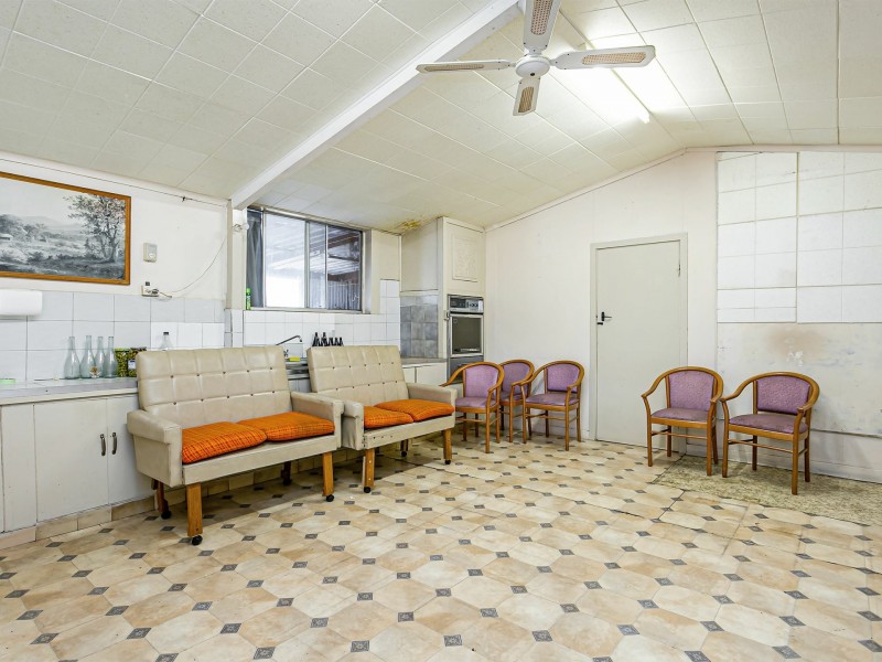 6 Seaton Terrace, Seaton SA 5023