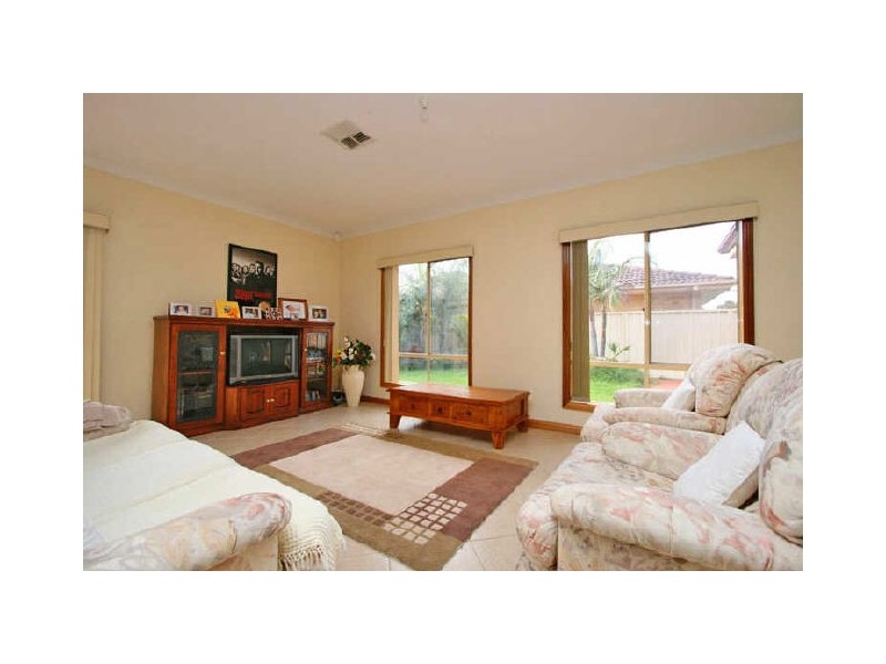 32 Green Avenue, Seaton SA 5023