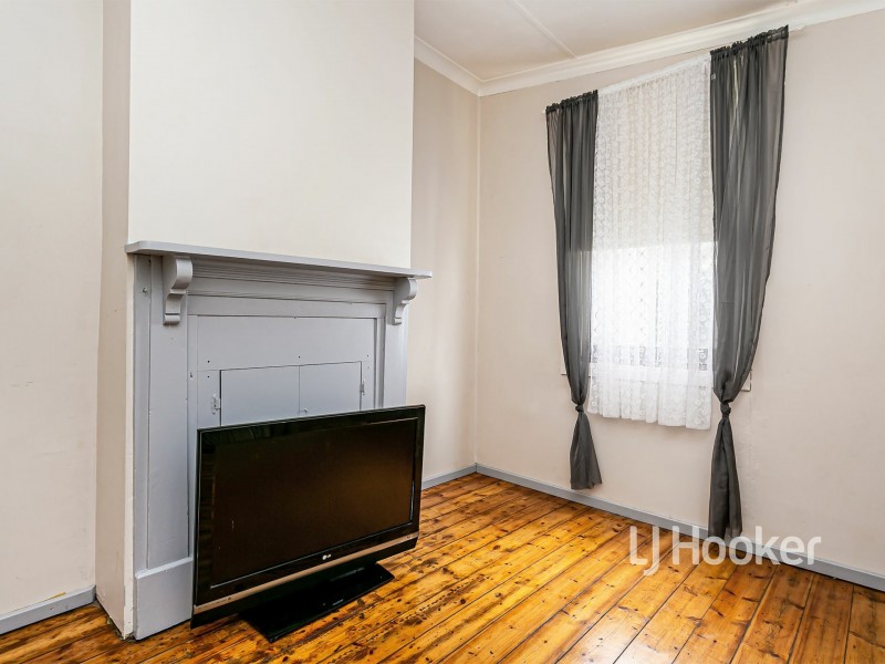 24 Mellor Road, Glanville SA 5015