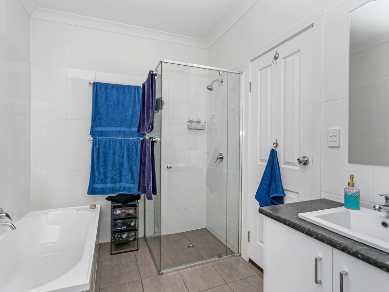2 Frobisher Ave, Flinders Park SA 5025