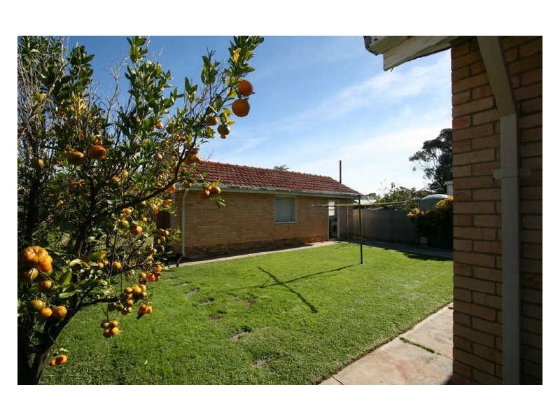 8 Drummond Street, Brooklyn Park SA 5032