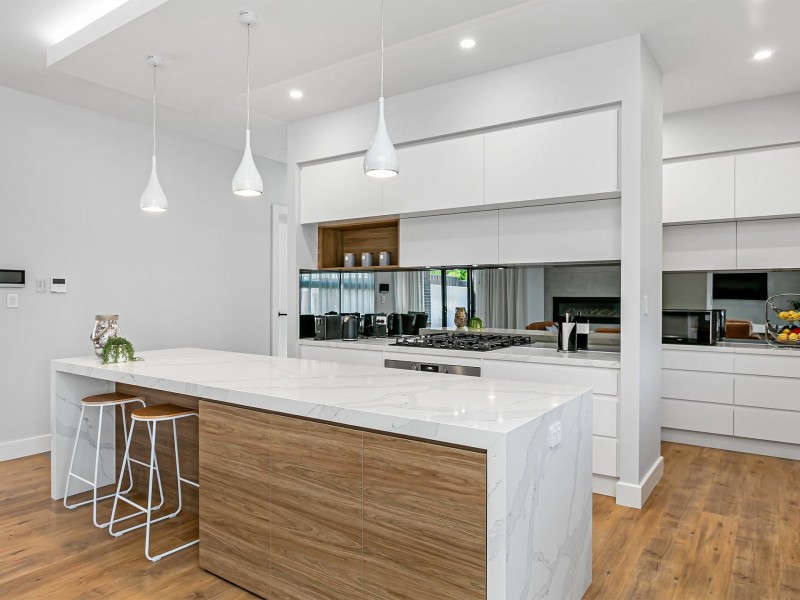 2b Polynesia Grove, West Lakes SA 5021