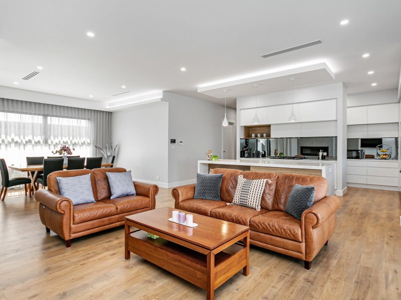 2b Polynesia Grove, West Lakes SA 5021