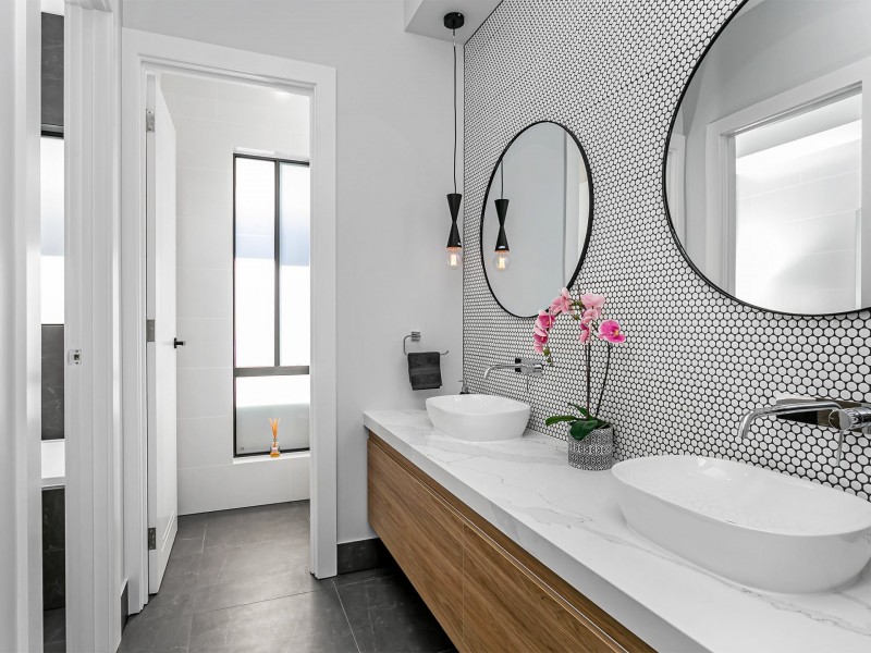 2b Polynesia Grove, West Lakes SA 5021