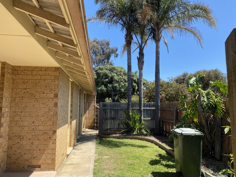 8 Kestrel Grove, Semaphore Park SA 5019