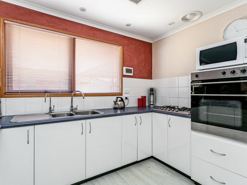 1 Bunker Court, Seaton SA 5023