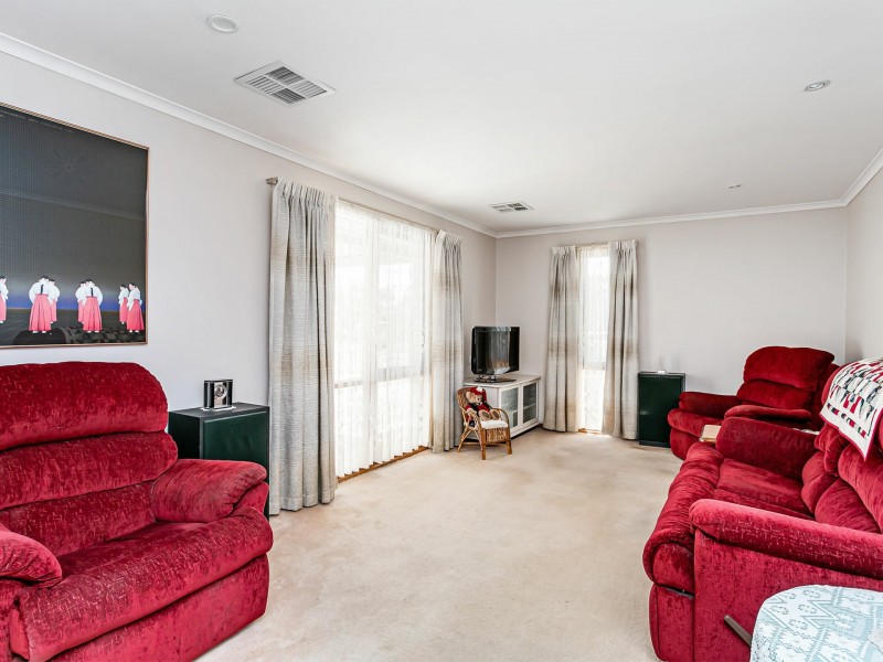 1 Bunker Court, Seaton SA 5023