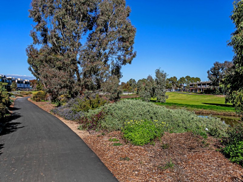 Apartment 3/21-25 Euston  Walk, Mawson Lakes SA 5095