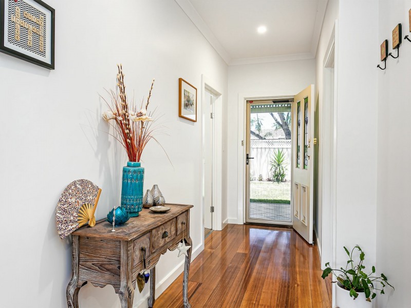 1/5 Honeyton Street, Seaton SA 5023