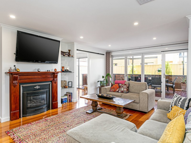 1/5 Honeyton Street, Seaton SA 5023