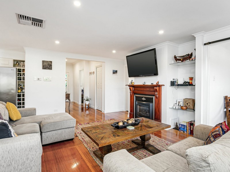 1/5 Honeyton Street, Seaton SA 5023