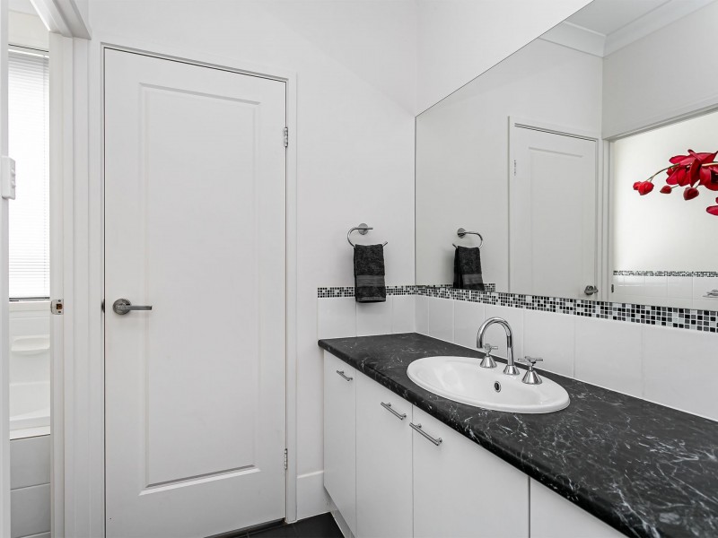 10 Coral Avenue, Semaphore Park SA 5019